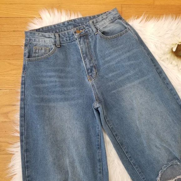 SHEIN High Waist Wide Leg Jeans with Holes on the Knees Color Washed Blue Size M - Picture 3 of 16
